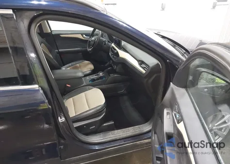 2021 Ford Escape Titanium from USA, damaged, VIN 1FMCU9J95MUA01402